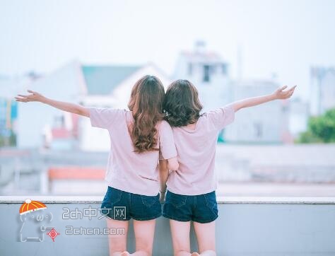 2ch：【信息量太大】日本女性情侣结婚，一方被男性NTR致关系闹僵，之后男性变性成女的