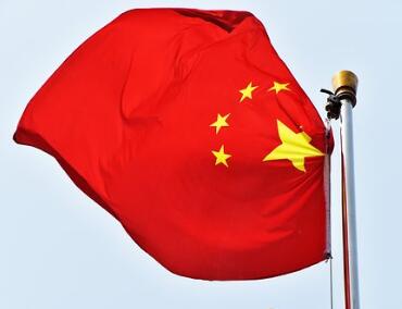 2ch：中国流行的“吊脖子健康法”真心太糟糕了