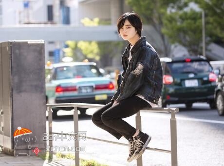 2ch：最新的平手友梨奈好像已经过了叛逆期