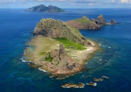 2ch：日本外相要求民间别在钓鱼岛瞎飞以免刺激中国，日本网民已气炸