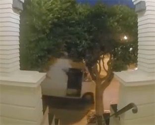 2ch：美国的快递员已经变得乱七八糟了wwww