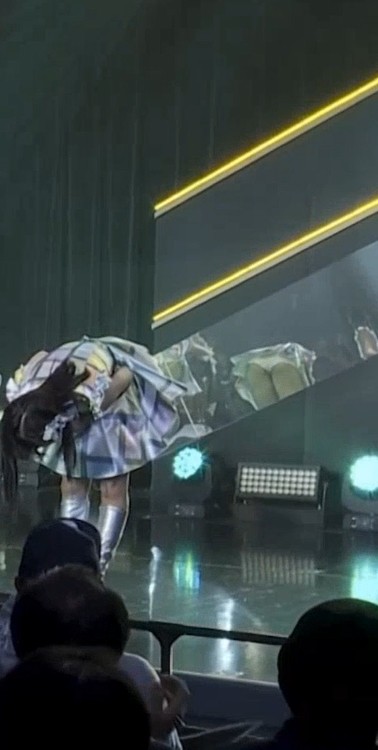 2ch：博多的HKT48剧场，完全就是故意的www