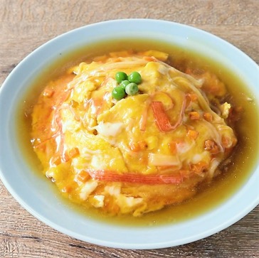 日本人想吃正宗的中华料理：干烧虾仁、天津饭、中式烩饭  中国人：……