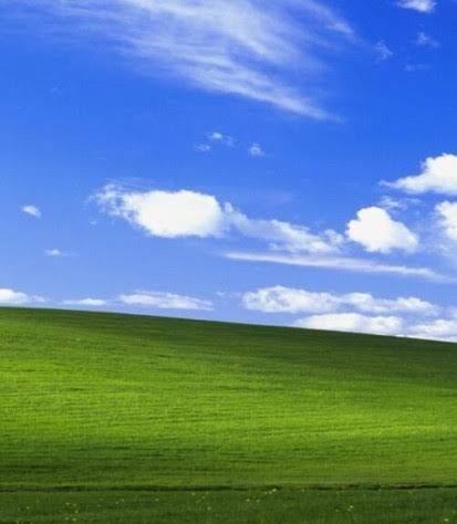 2ch：WindowsXP壁纸“蓝天白云绿山丘”现在的样子