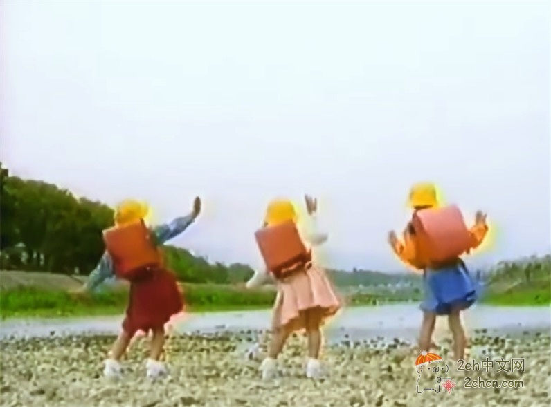 2ch：昭和的广告太糟糕了，竟然让JK穿着布鲁马（灯笼裤）跳舞