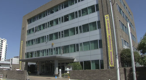 男子因忍不住摸穿短裙女高中生的腿被逮捕 男子：无法抑制触摸的欲望【2ch】
