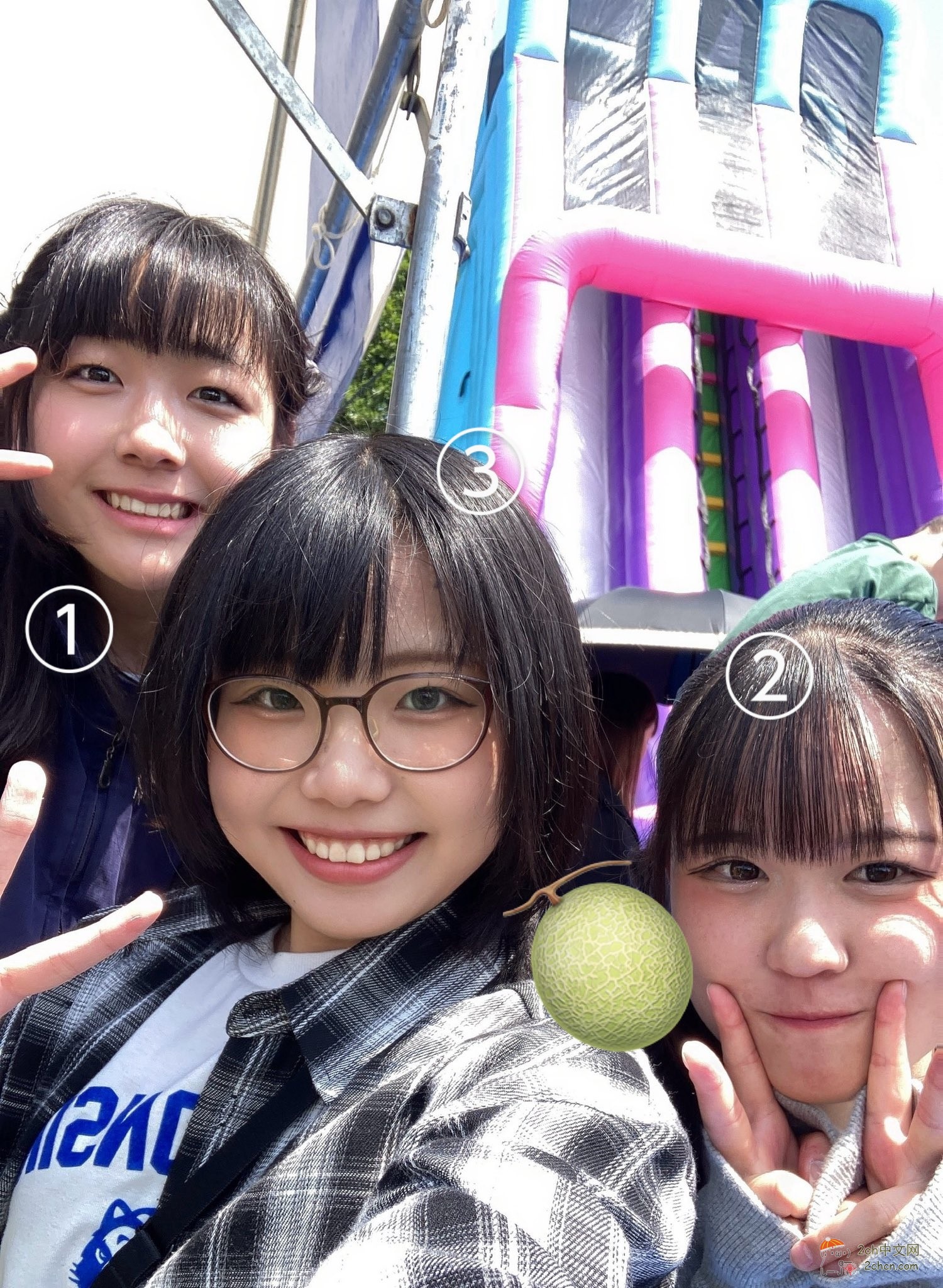 2ch：偶尔发一下这种安心系的女高中生www 日本网民：今日最心动