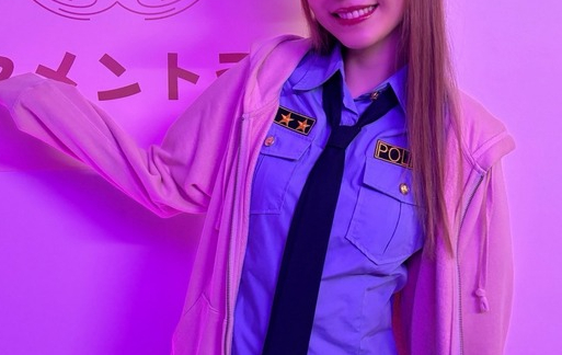 2ch：37岁平野绫的超短裙女警装太H了