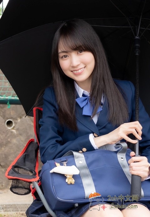 2ch：【悲报】奔三女子（28岁）的制服cos惨不忍睹wwww