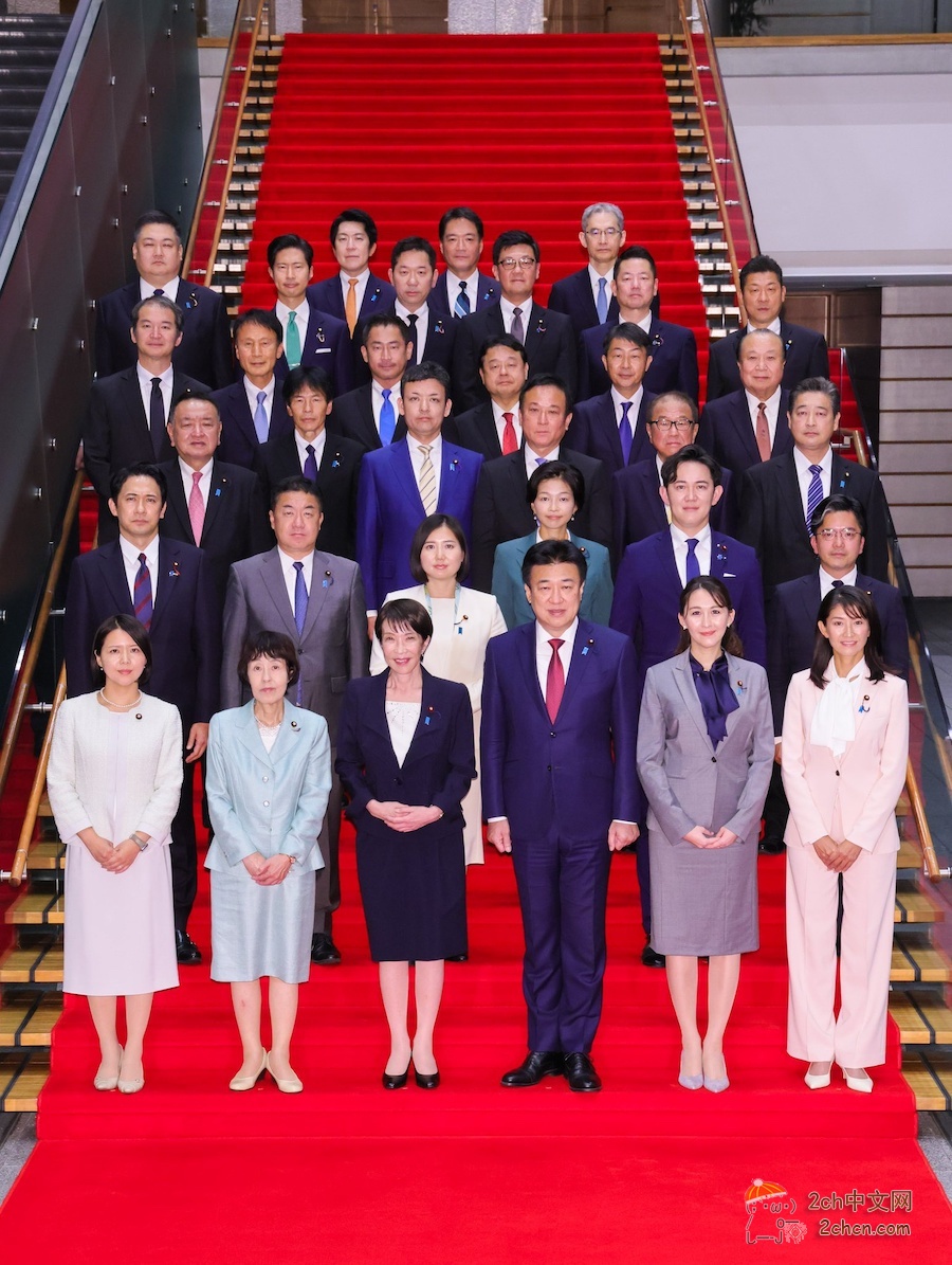 2ch：日本前写真偶像当上了环境大臣政务官