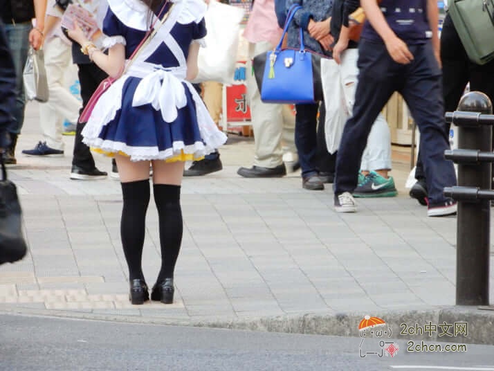 日本57岁宅男大叔退休后包养24岁前地下偶像 花光6000万积蓄无力维系关系，他痛下杀手