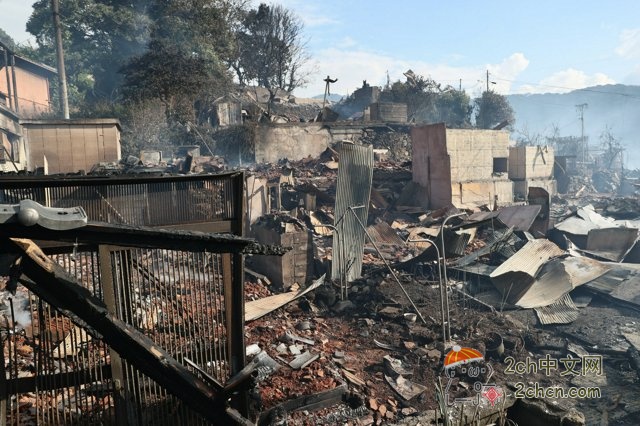 2ch:日本大分市发生大规模火灾,超170多栋房屋起火,1人确认死亡