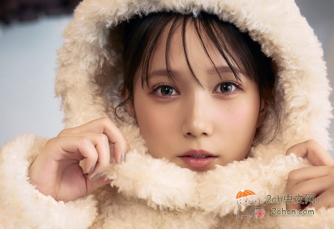 2ch：本田翼展示了超短裙美腿