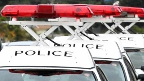 2ch：48岁的驻冲绳美军士兵因偷拍自己与女子性行为被当场逮捕