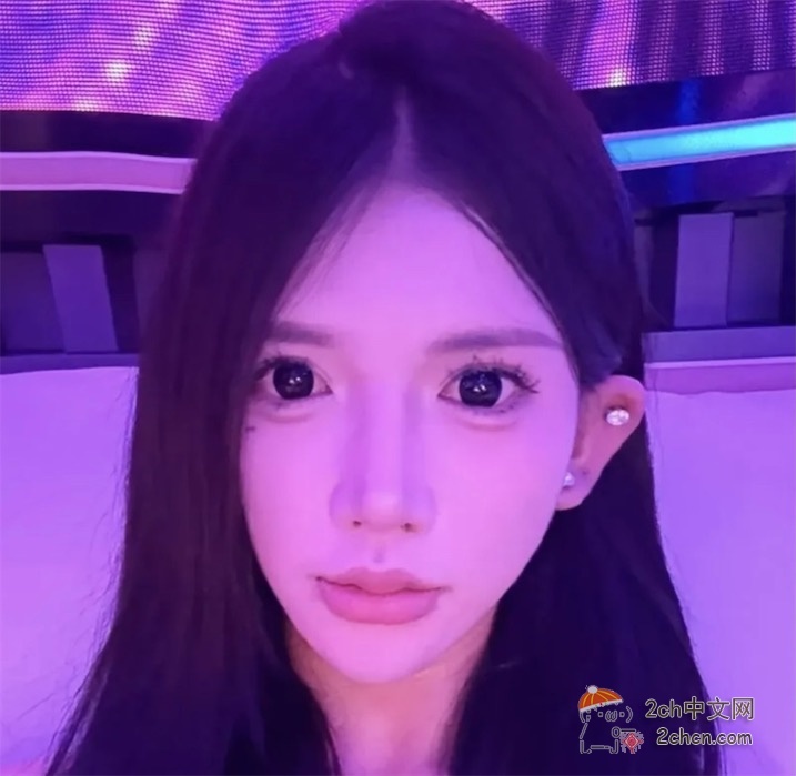 中国美女网红流落柬埔寨街头，前后的样子反差太大了