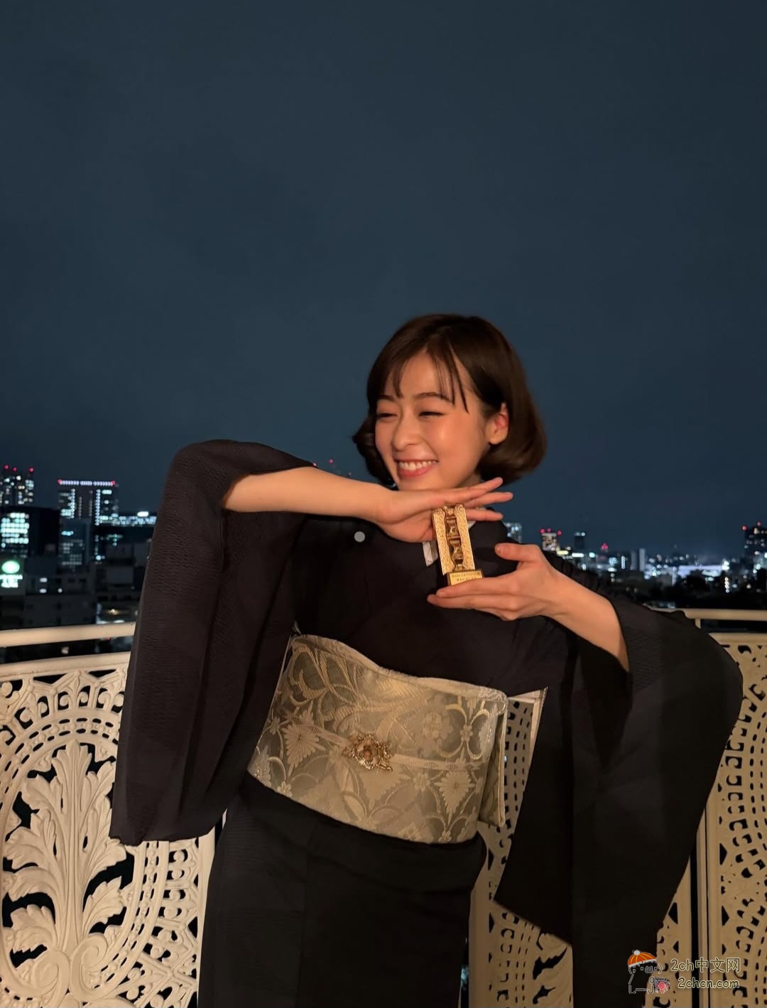 2ch：森七菜几乎变成了广濑铃一样，甚至比广濑铃更漂亮了