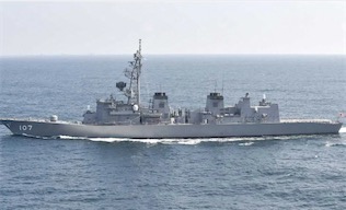 2ch：日本“雷”号驱逐舰过航台湾海峡