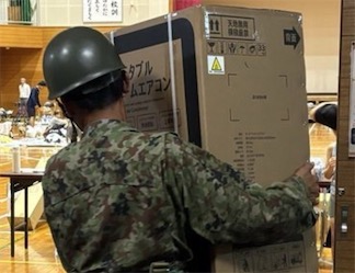 2ch：由日本自卫队送到避难所，感动网络右翼的空调，是中国制的……