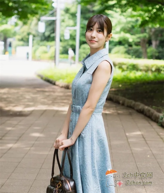 2ch：【悲报】日本美女网红被娱乐新闻网站曝光未修图照片