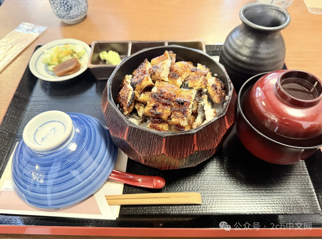 日本著名“国产”鳗鱼饭99%用的是中国产鳗鱼,顶级美食家得知真相后默默把吹捧视频设为私密